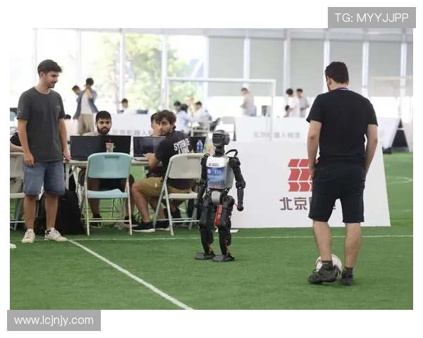 足球球星机器人究竟是谁 他背后隐藏了哪些惊人秘密和技术突破